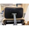Image 14 : Midmark Ritter 230 Barrier Free Exam Chair w/ Foot Controls