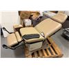 Image 1 : Midmark Ritter 230 Barrier Free Exam Chair w/ Foot Controls