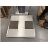 Image 4 : Welch Allyn Scale Tronix Mobile Stand-On Scale (needs repair)