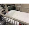 Image 3 : Pediatric Crib Transport Stretcher