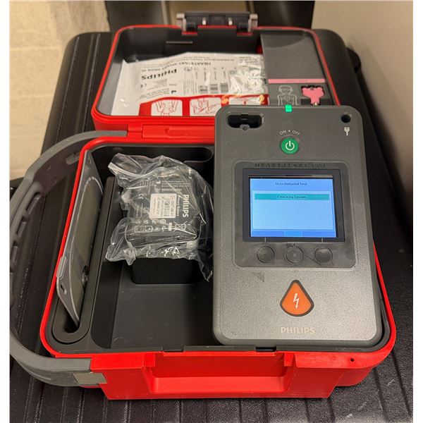 Philips HeartStart FR3 AED Defibrillator in Hard Case