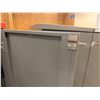 Image 7 : Metal 2-Door Cabinet w/ 4 Adjustable Shelves 36" x 18"