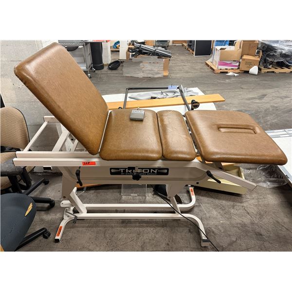 Triton TRT-400 Traction Treatment Table w/ Linak CB09-U009-00 Control Box