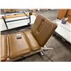 Image 3 : Triton TRT-400 Traction Treatment Table w/ Linak CB09-U009-00 Control Box