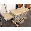 Image 2 : Midmark Ritter 223 Barrier-Free Examination Table