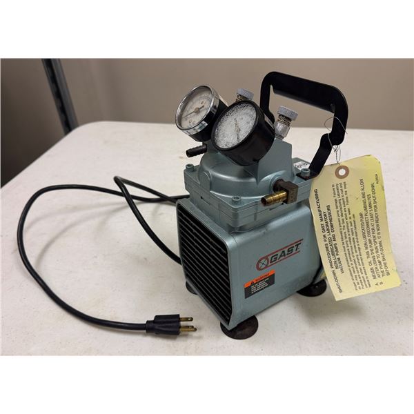 GAST DOA-P704-AA Compressor / Vacuum Pump