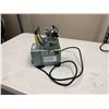 Image 9 : GAST DOA-P704-AA Compressor / Vacuum Pump