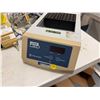 Image 22 : Qty 2 Aquilex Fluid Control Systems, Box Gentec Oxygen Regulators, Zeiss Microscope, Stryker Mistral