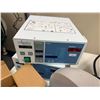 Image 8 : Qty 2 Aquilex Fluid Control Systems, Box Gentec Oxygen Regulators, Zeiss Microscope, Stryker Mistral
