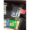 Image 40 : Qty 17 Philips HeartStart Defibrillators in Cases