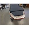 Image 7 : Stryker 5051 Eye Stretcher Chair