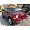 Image 2 : JEEP  PATRIOT 2013 T-DONATION