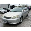 Image 1 : TOYT CAMRY 2005 T-DONATION