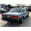 Image 3 : TOYT CAMRY 1990 T-DONATION