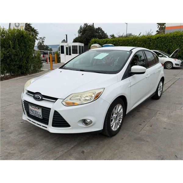 FORD  FOCUS 2012 O/S-T SMOG-2 DAYS