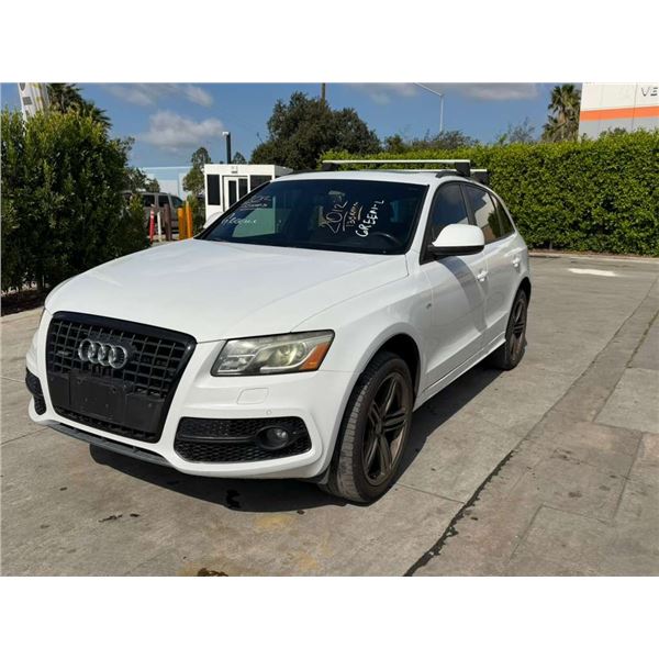 AUDI Q5 2012 T-DONATION