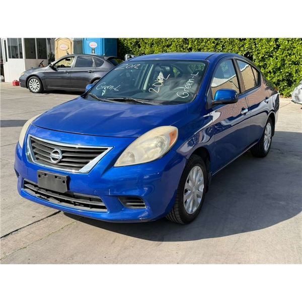 NISS VERSA 2012 L/S
