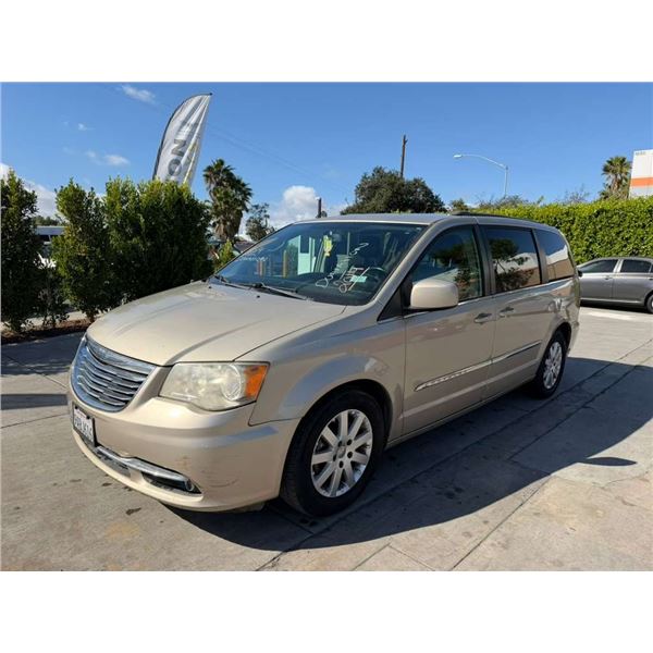 CHRY TOWN & COUNTRY 2014 T-DONATION