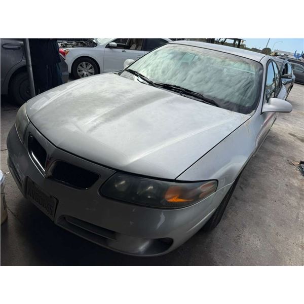 PONT BONNEVILLE 2002 T-TMU