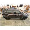 Image 13 : PARKSVILLE - 2015 JEEP RENEGADE GREY 40955 KMS "NO RESERVE" - DC39633