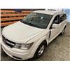 Image 4 : PARKSVILLE - 2009 DODGE JOURNEY WHITE 108106 KMS "NO RESERVE" - D609083