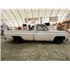 Image 11 : PARKSVILLE - 1985 CHEVROLET C/K PICKUP WHITE 318072 KMS "NO RESERVE" - D226252