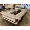 Image 16 : PARKSVILLE - 1985 CHEVROLET C/K PICKUP WHITE 318072 KMS "NO RESERVE" - D226252