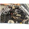 Image 34 : PARKSVILLE - 1985 CHEVROLET C/K PICKUP WHITE 318072 KMS "NO RESERVE" - D226252