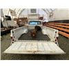 Image 40 : PARKSVILLE - 1985 CHEVROLET C/K PICKUP WHITE 318072 KMS "NO RESERVE" - D226252