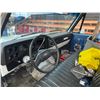 Image 43 : PARKSVILLE - 1985 CHEVROLET C/K PICKUP WHITE 318072 KMS "NO RESERVE" - D226252