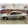 Image 23 : PARKSVILLE - 2008 BUICK ALLURE GREY 163572 KMS "NO RESERVE" - D264172