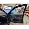 Image 37 : PARKSVILLE - 2002 VOLKSWAGEN JETTA BLACK  204674KMS "NO RESERVE"  - B028361