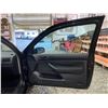 Image 37 : PARKSVILLE - 2000 VOLKSWAGEN GTI BLACK 249121 KMS "NO RESERVE" - B221606