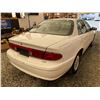 Image 15 : PARKSVILLE - 2001 BUICK CENTURY WHITE 141057 KMS - B192535