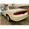 Image 20 : PARKSVILLE - 2001 BUICK CENTURY WHITE 141057 KMS - B192535