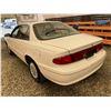Image 21 : PARKSVILLE - 2001 BUICK CENTURY WHITE 141057 KMS - B192535