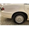 Image 27 : PARKSVILLE - 2001 BUICK CENTURY WHITE 141057 KMS - B192535