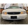 Image 5 : PARKSVILLE - 2001 BUICK CENTURY WHITE 141057 KMS - B192535
