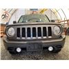 Image 5 : PARKSVILLE - 2014 JEEP PATRIOT GREY 250242 KMS - B855175