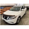Image 4 : PARKSVILLE - 2014 NISSAN PATHFINDER WHITE 200264 KMS - D668468