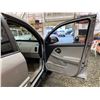 Image 37 : PARKSVILLE - 2005 CHEVY EQUINOX  SILVER 172836 KMS - B006364