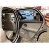 Image 41 : PARKSVILLE - 2005 CHEVY EQUINOX  SILVER 172836 KMS - B006364