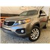 Image 1 : PARKSVILLE - 2011 KIA SORENTO GREY 332537 KMS - B045732