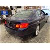 Image 15 : PARKSVILLE - 2011 BMW 550I BLUE 111352 KMS - D599690