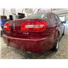 Image 14 : PARKSVILLE - 2007 LINCOLN MKZ RED 255238 KMS "NO RESERVE" - P651144