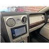Image 54 : PARKSVILLE - 2007 LINCOLN MKZ RED 255238 KMS "NO RESERVE" - P651144