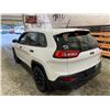 Image 22 : PARKSVILLE - 2014 JEEP CHEROKEE WHITE 164960 KMS - B302629