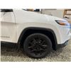 Image 26 : PARKSVILLE - 2014 JEEP CHEROKEE WHITE 164960 KMS - B302629