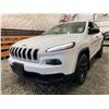 Image 2 : PARKSVILLE - 2014 JEEP CHEROKEE WHITE 164960 KMS - B302629