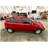 Image 12 : PARKSVILLE - 2007 CHEVROLET AVEO RED 249262 KMS -"NO RESERVE" - B720391